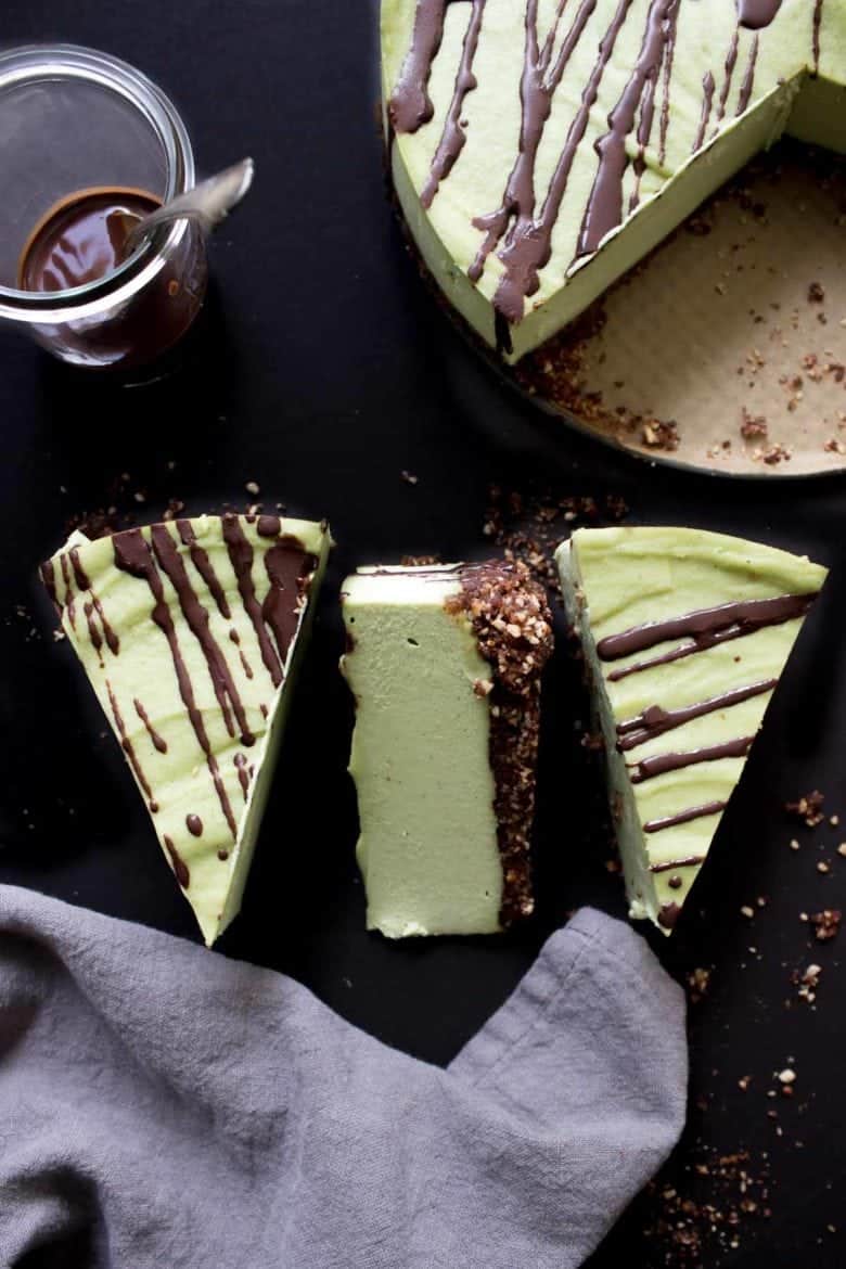 Raw Vegan Matcha Cheesecake Recipe (paleo too!) - Wicked Spatula